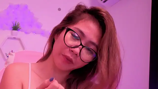 צ'אט XXX בשידור חי של 25sweetlilbunny