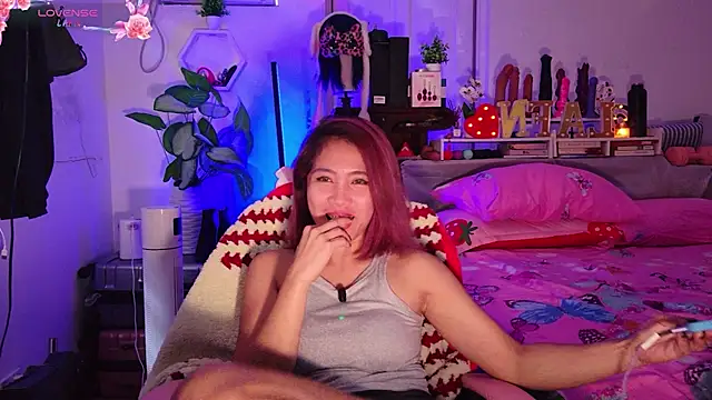 25sweetlilbunny Pertunjukan Webcam