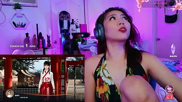 25sweetlilbunny Webcam show
