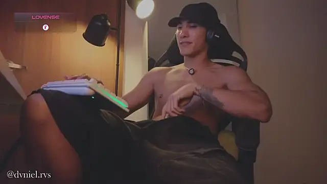 emilio_rivs 웹캠 쇼