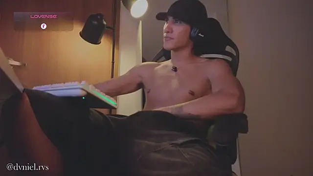Show de emilio_rivs na webcam