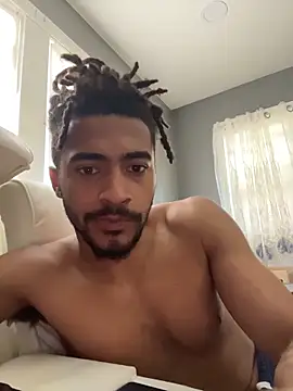 Mellyj053 Show Webcam