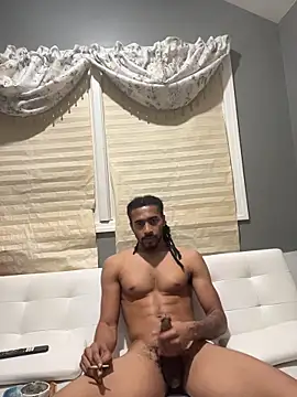Mellyj053 Show in webcam