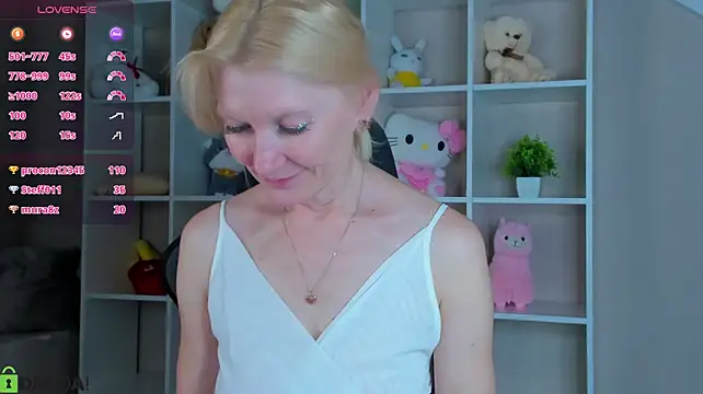 Julie_Lucas 现场XXX聊天