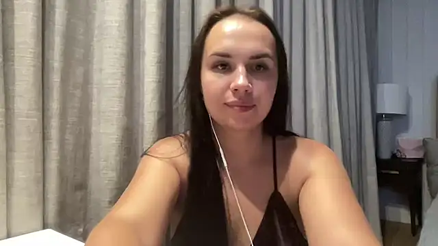 Calynix Show in webcam