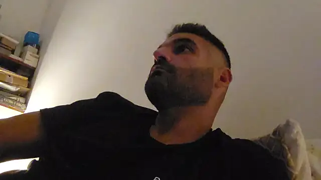 marios87xxl Adlı Modelin Web Kamerası Şovu