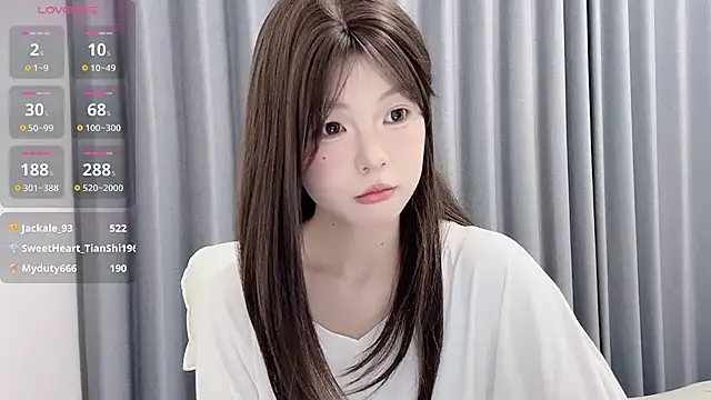Xiaorui- Chat XXX in diretta