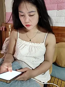 Ngocmai_lazdy's Live XXX Chat