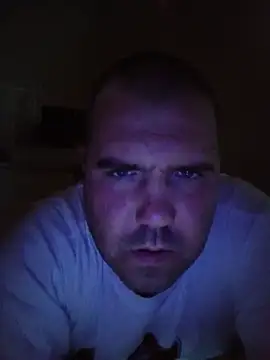 Chat XXX en directo de FreakedDoorjamb