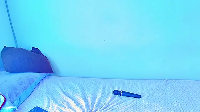 Živá chatovací místnost Anniecute__