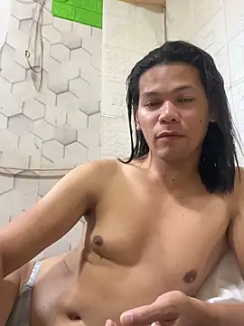 HugeAgatha Webcam Show