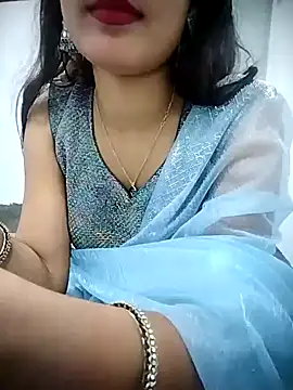 Horny-nishaa – webcam-show