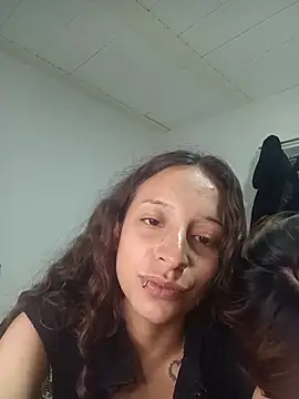 AlexxaAndRileyyn Live chat-huone
