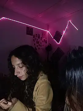 AlexxaAndRileyy 웹캠 쇼