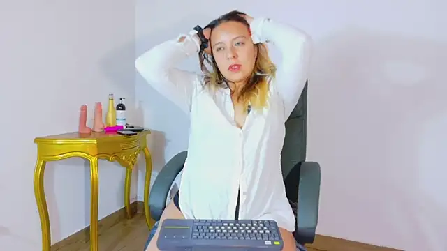 Czat XXX na żywo – sami_1_8