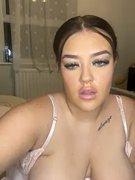Goddess-Princesss লাইভ XXX চ্যাট
