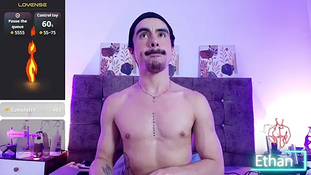 عرض كام Ethan_Briggs_