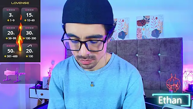 Ethan_Briggs_ webkamerás műsora
