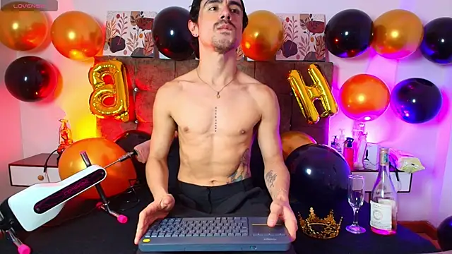 Webkamerová show Ethan_Briggs_