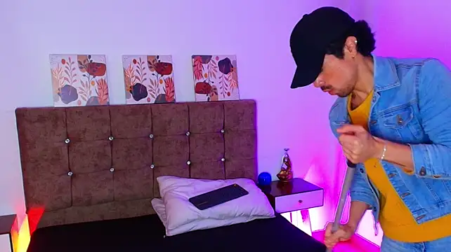 Ethan_Briggs_ 웹캠 쇼