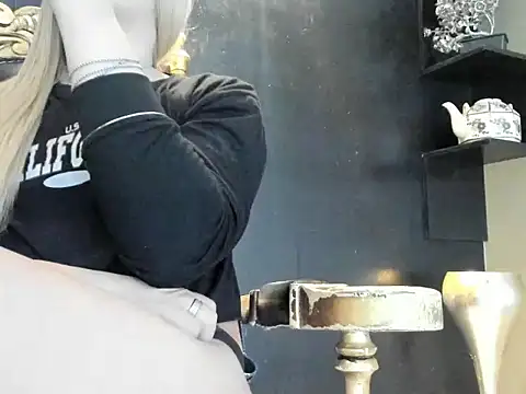 Gomory_Niix webcam show
