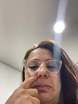 Chat XXX en directo de MelissaPrettyMilf