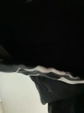 MelissaPrettyMilf 网络视讯表演
