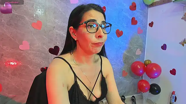 adellelennoxx's Live XXX Chat