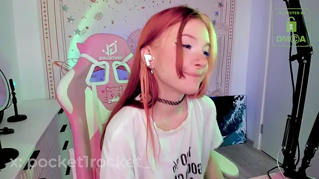 โชว์เว็บแคมของ _PocketRocket_