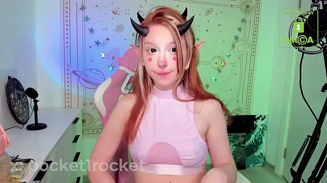 _PocketRocket_のライブXXXチャット