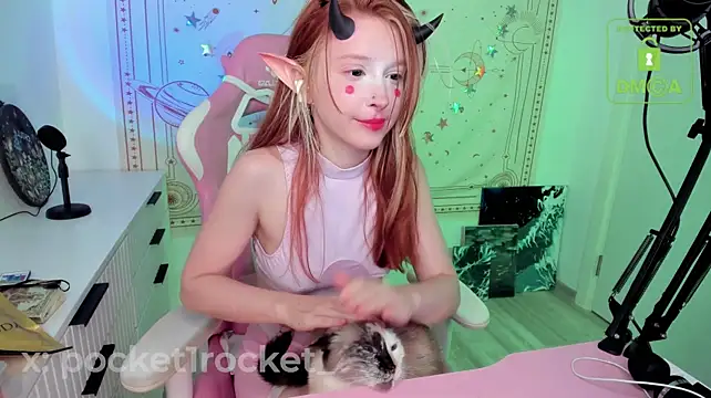 _PocketRocket_'s Webcam Show