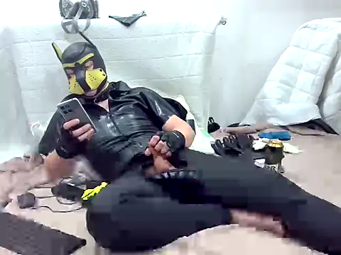Show modela ArcticRubber1989 na web-kameri