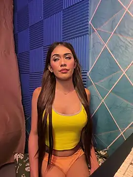 Bomb_Maddy's Webcam Show