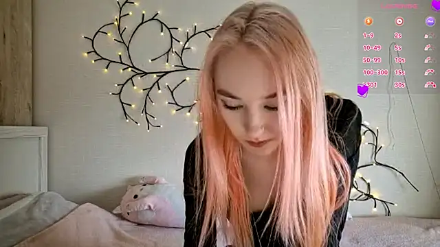 MisaMew's Live Chat Room