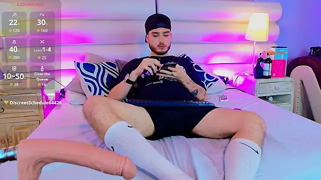 Show modela Salvattore_Muller na web-kameri