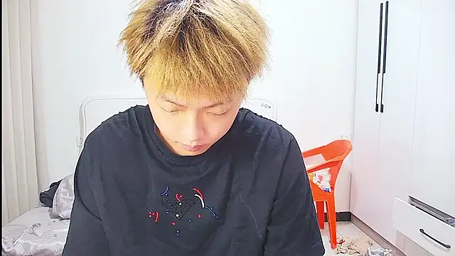 Chocolates-001 网络视讯表演