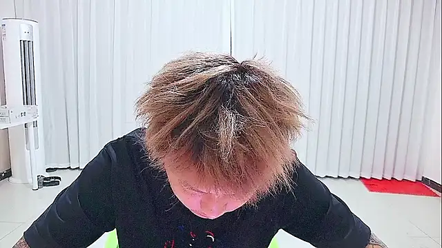 Chocolates-001のウェブカメラショー