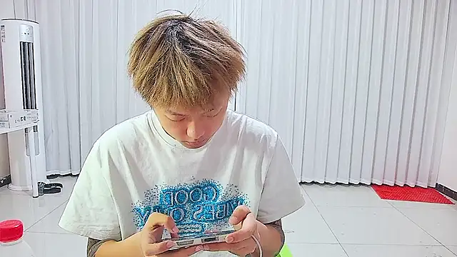 Chocolates-001 网络视讯表演