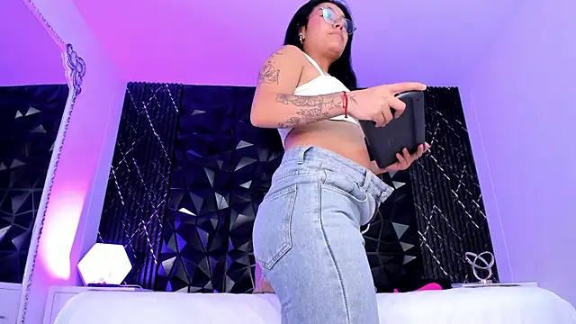 AnaiaClarck Live XXX-Chat
