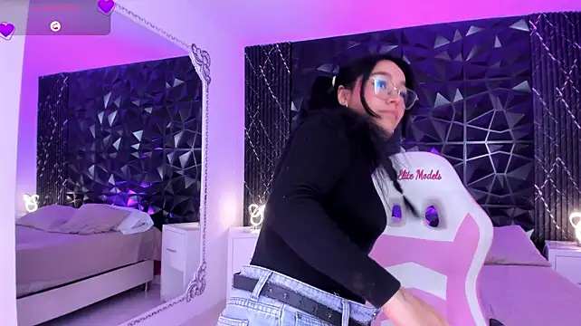 แชท XXX สดของ AnaiaClarck