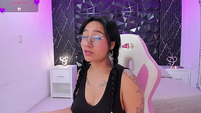Chat XXX en directo de AnaiaClarck