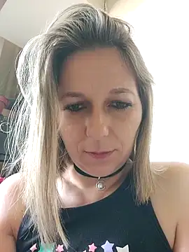 AdaJoy Webcam show