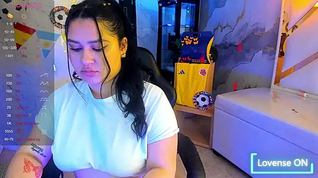 Zarath_tf's Live XXX Chat
