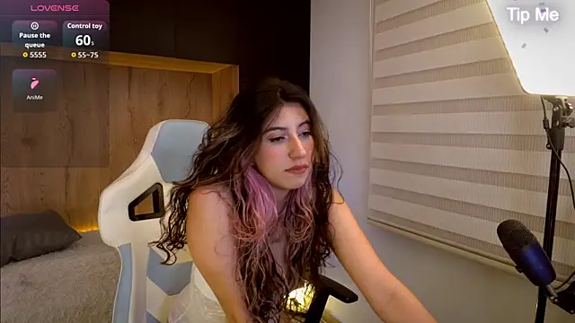 Chat +18 de cutekore ao vivo
