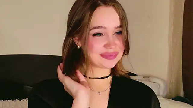 SilverHanna's Live XXX Chat