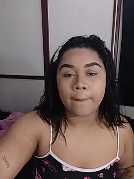 Chat +18 de cami__sexy ao vivo