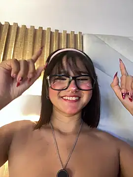Ivi_Aiko – Live XXX-chat