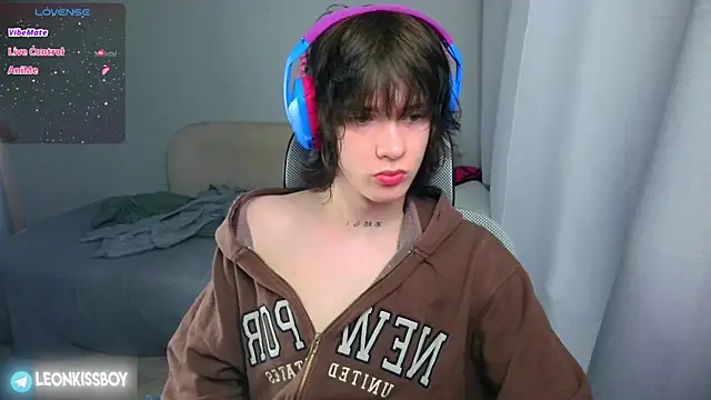 LeonBoykisser Webcamshow