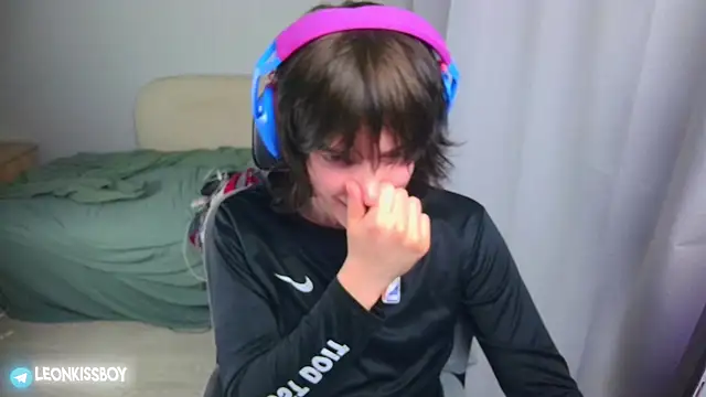 LeonBoykisser Show Webcam