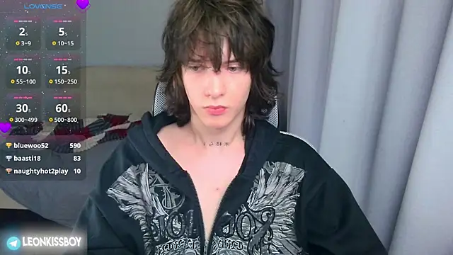 LeonBoykisser Pertunjukan Webcam